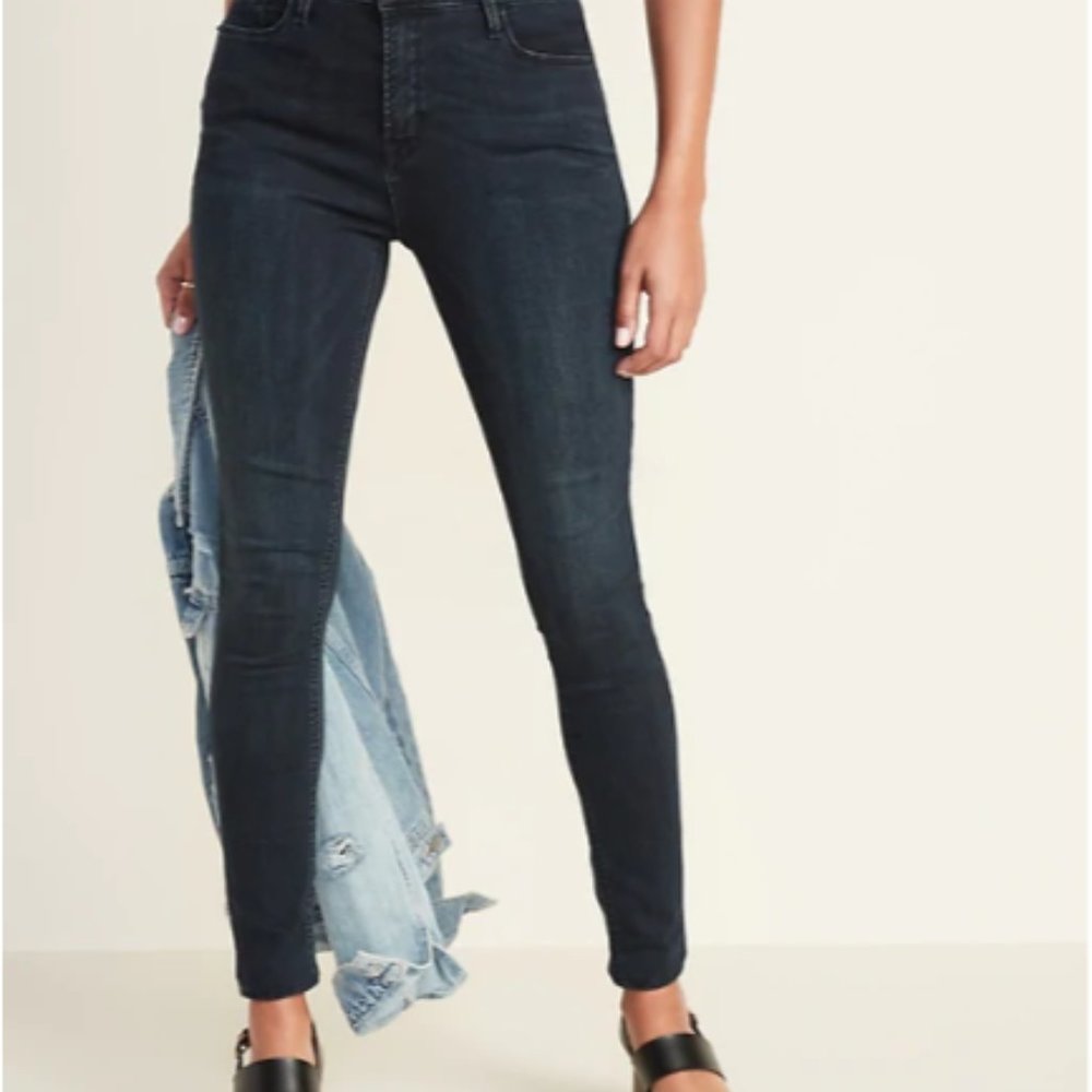 Old Navy High-Waisted Rockstar Super Skinny Jeans